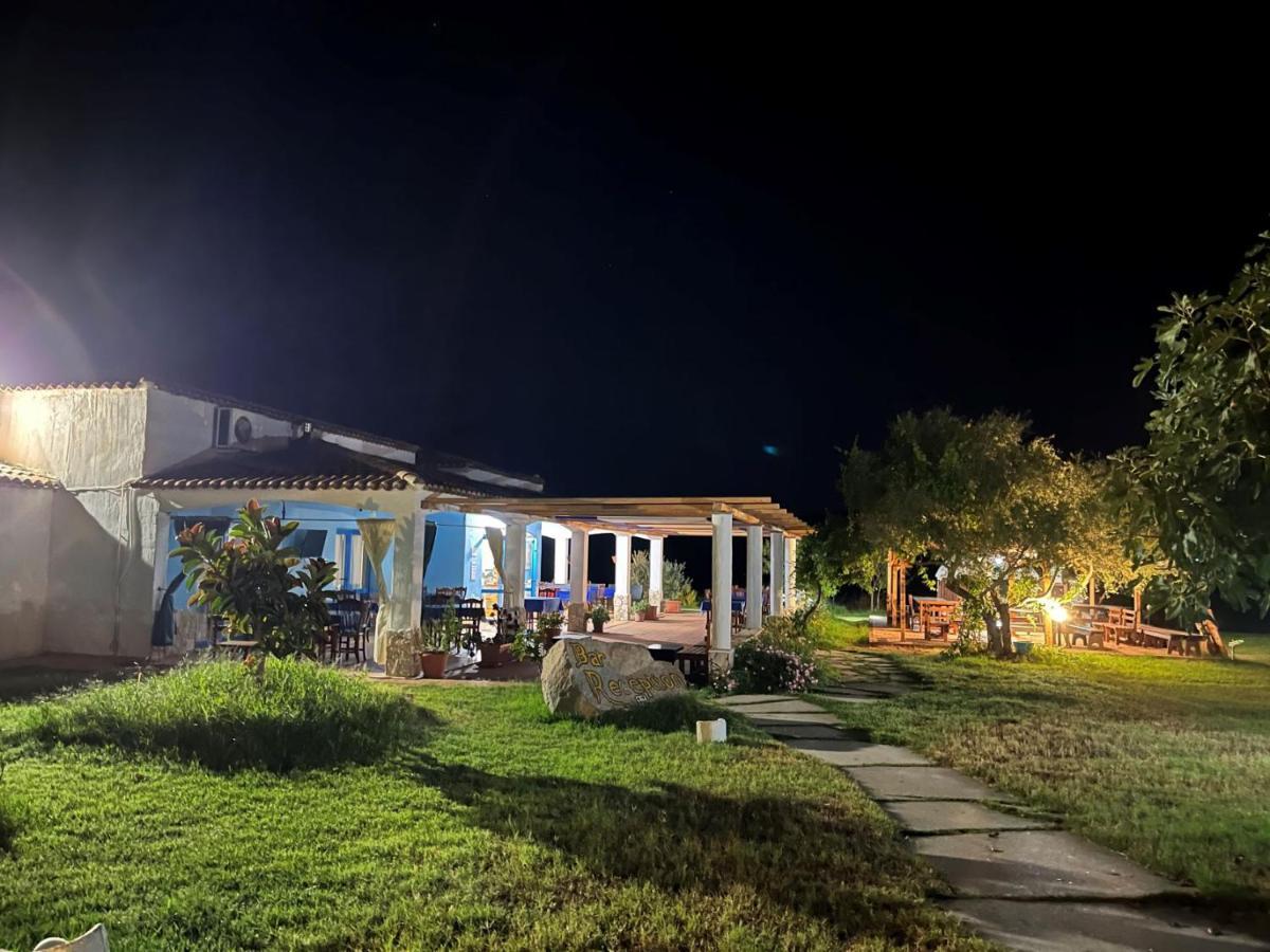 Hotel Baia Cea バリ・サルド エクステリア 写真